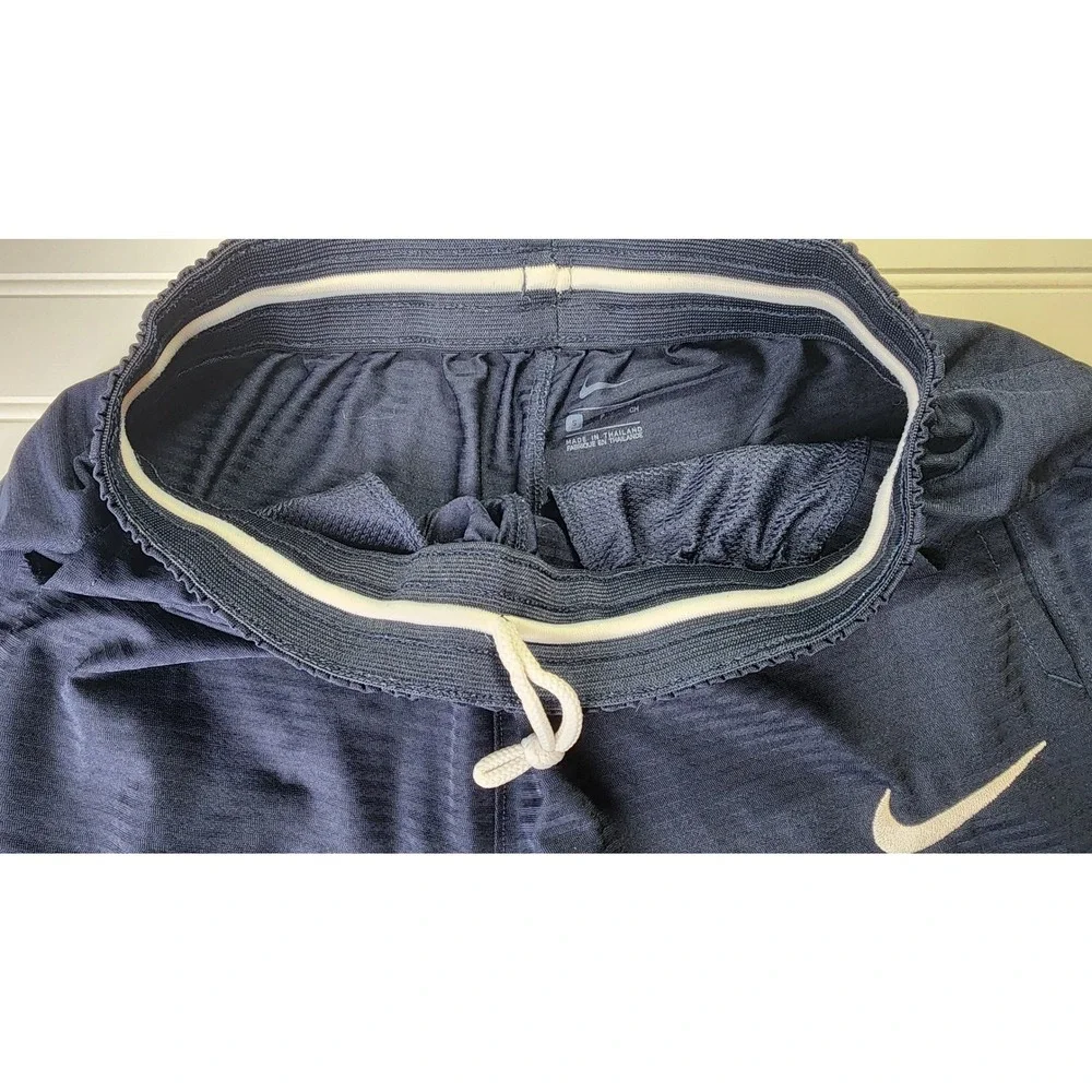 Nike Basketball Shorts Kids Large Navy Athletic Mesh Swoosh Logo with Pocket